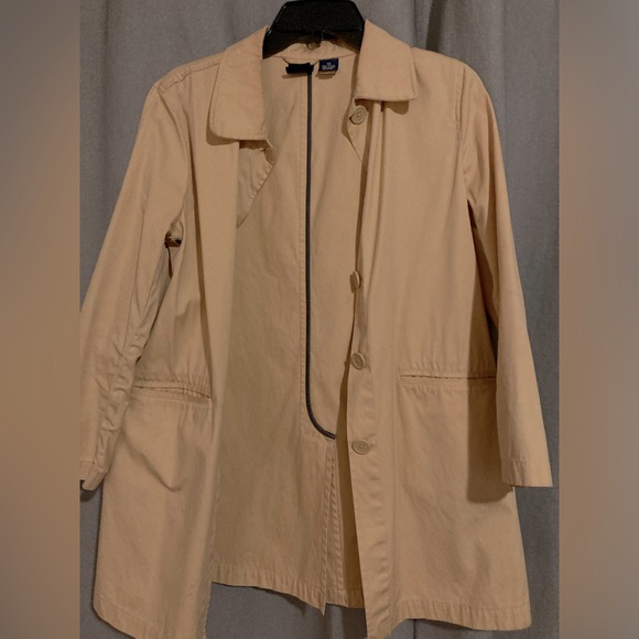 Vintage Gap button up collared light jacket with pockets - Picture 3 of 10